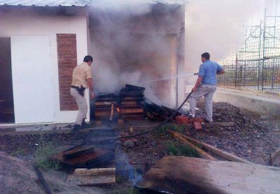  �Es una cortina de humo para ocultar los problemas por la falta de agua�