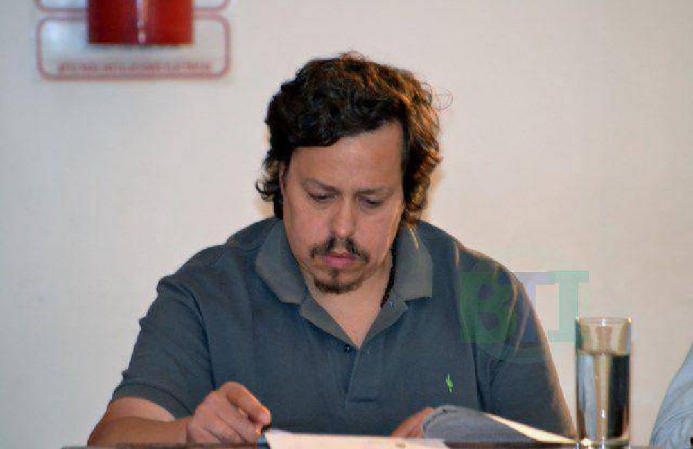 Artimiak: �Se han hecho dos encuestas y les dan resultados positivos a Fernanda�