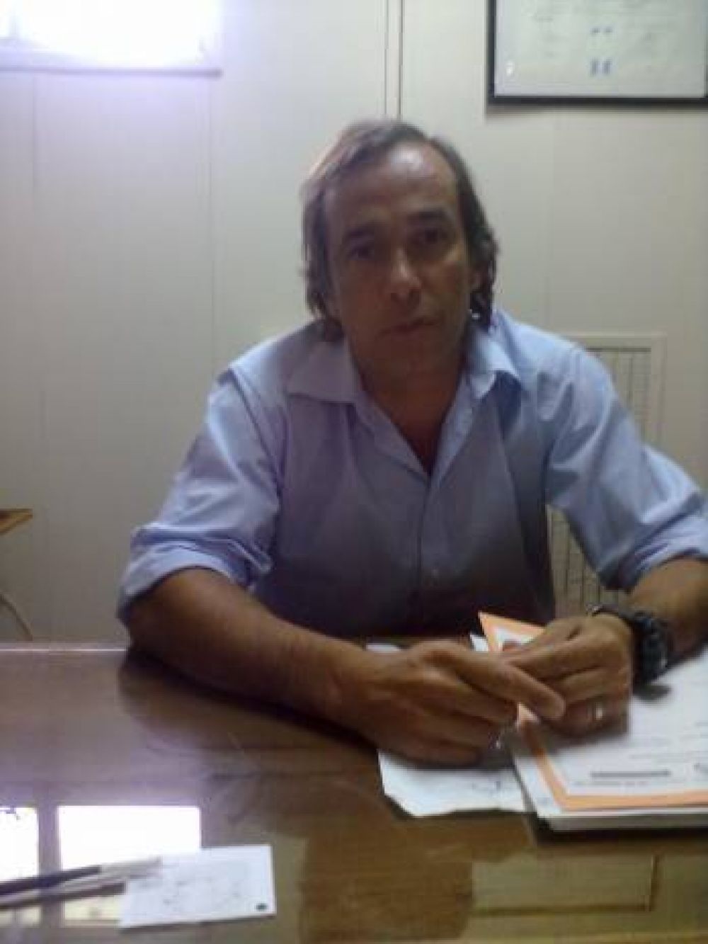 Cuatro polic�as continuar�n detenidos por homicidio de gendarme y uno fue liberado