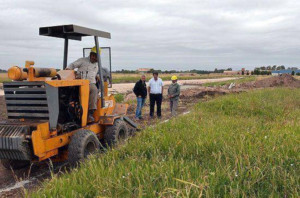 Comenzaron las obras de construcci�n de la red de gas para el futuro Parque Empresarial