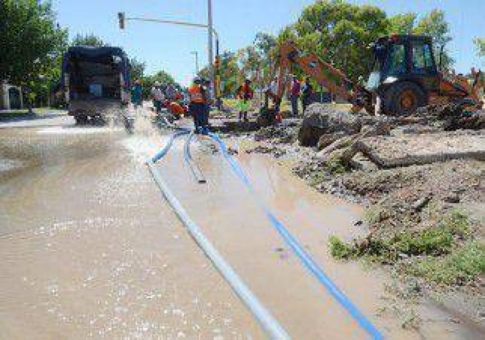 Los vecinos de siete barrios del este, sin agua por 20 horas 