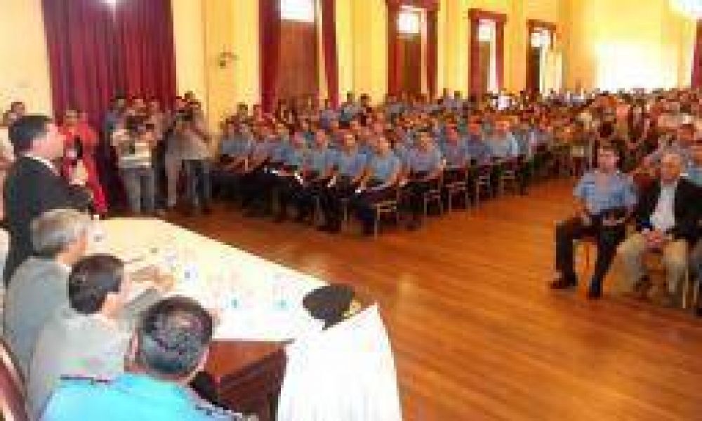 Designaron 178 polic�as para reforzar la seguridad en las calles
