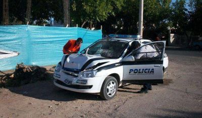 Tras una persecuci�n, tres m�viles de la polic�a chocaron en Rawson