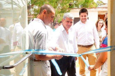 El Tr�bol abri� sus puertas en Buena Esperanza