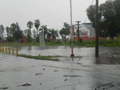 Prev�n mucho calor para febrero y explican por qu� las lluvias son tan intensas