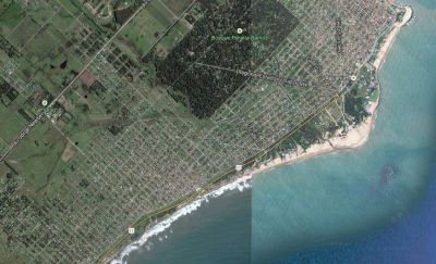 Playa p�blica: el �nico que avanza es el mar