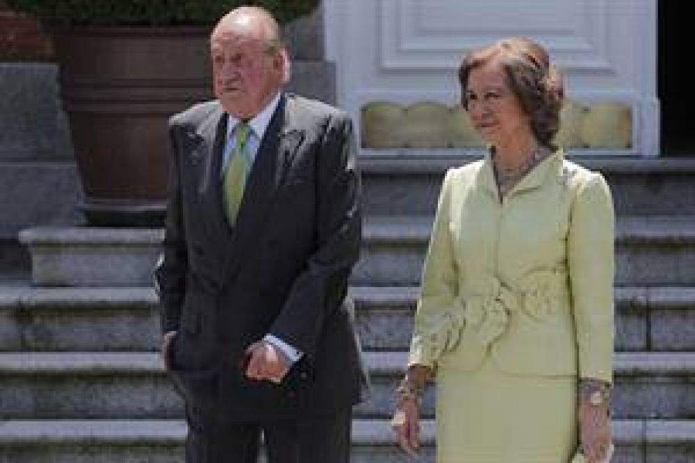 Demanda de paternidad contra el ex rey Juan Carlos