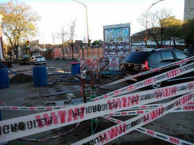 Cada vez m�s complicado el arreglo de la p�rdida en Soler y Brandsen