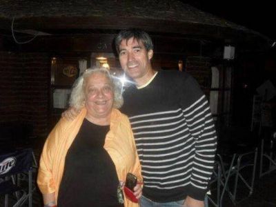 Ins�lito: Susana S�nchez se enoj� con su referente y dej� al �Colo� P�rez de �patitas en la calle�