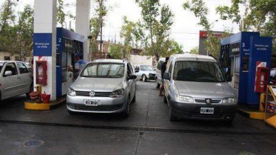 Termin� el paro y habr� combustible