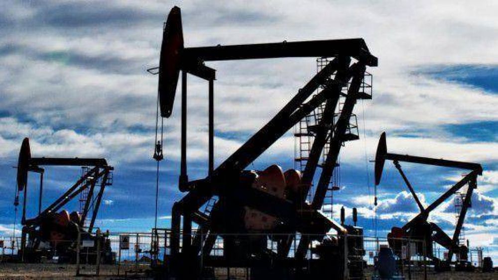 Mendoza analiza resignar regal�as por inversiones