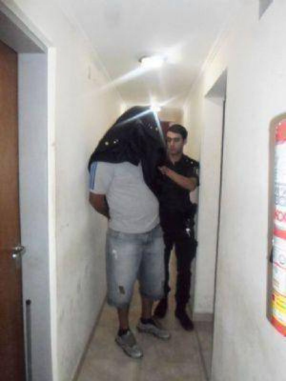 Vendedor de bolsas de consorcio con pedido de captura