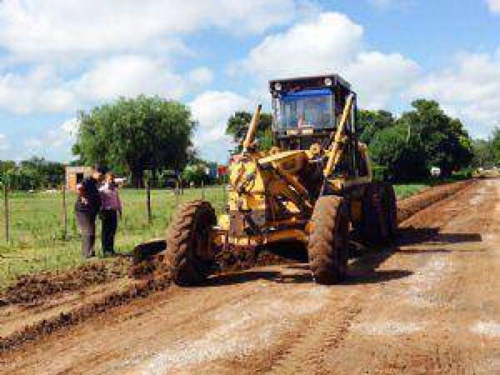 Reparaci�n de calles y colocaci�n de piedra en el Barrio H�roes de Malvinas