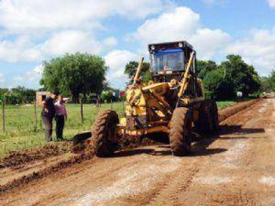 Reparaci�n de calles y colocaci�n de piedra en el Barrio H�roes de Malvinas