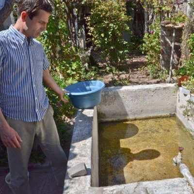 Otro d�a m�s con quejas por la falta de agua