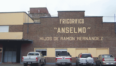 Frustrado asalto nocturno en el Frigor�fico �Anselmo�