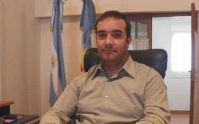 Pu�n: Castelli asegur� que el pago a estatales 