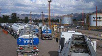 La falta de combustibles afect� tambi�n a San Juan	