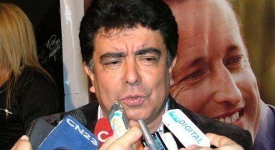 Sobre la chicharra, el PJ Bonaerense difundi� respaldo a la Presidenta por la causa AMIA