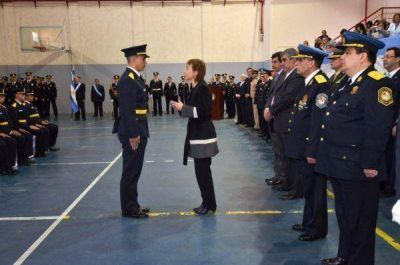 La gesti�n R�os incorpor� 700 nuevos Polic�as entre 2007 y 2014