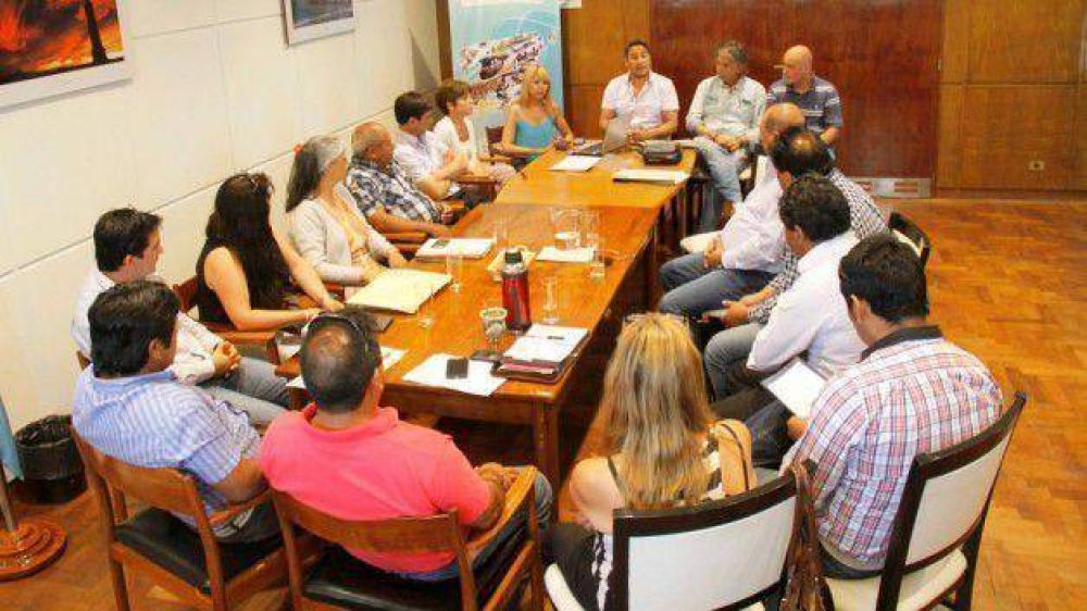 Educaci�n present� la nueva propuesta educativa para el secundario rural