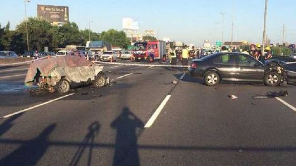 Panamericana: un muerto y caos de tr�nsito por un choque m�ltiple