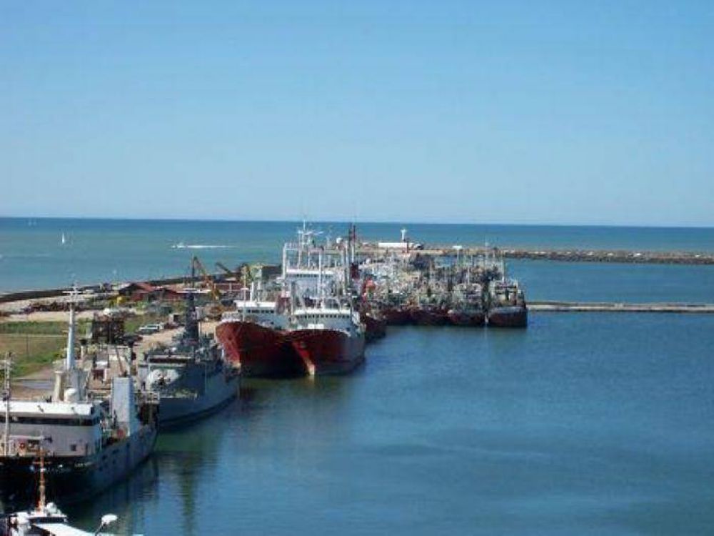 Baragiola impulsa creaci�n de Consejo Municipal de Pesca, Industria Naval e Intereses Mar�timos
