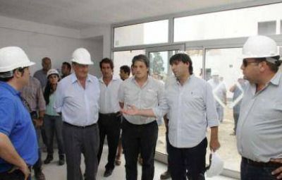 Con gestos de distensi�n y buena convivencia, Bossio recorri� junto a Lunghi el Desarrollo Urban�stico