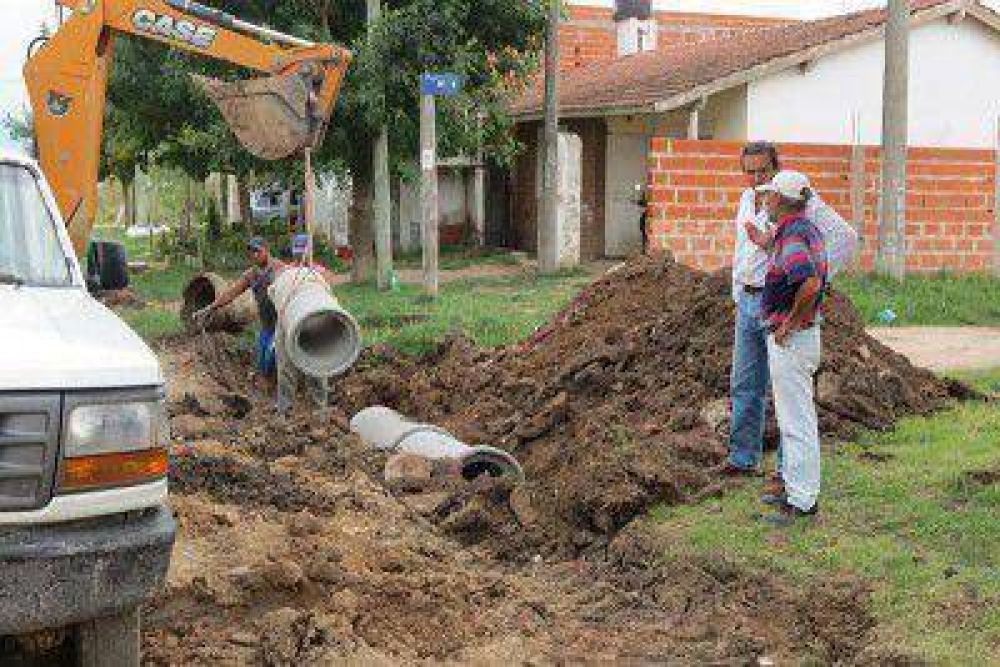 Etchevarren supervis� las obras de mejoras en calle Juncal
