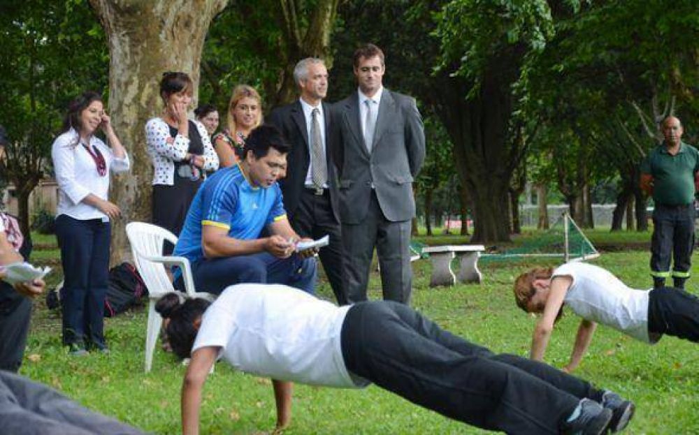 Polic�a Local: Los aspirantes a formar parte de esa fuerza concretan ex�menes preselectivos