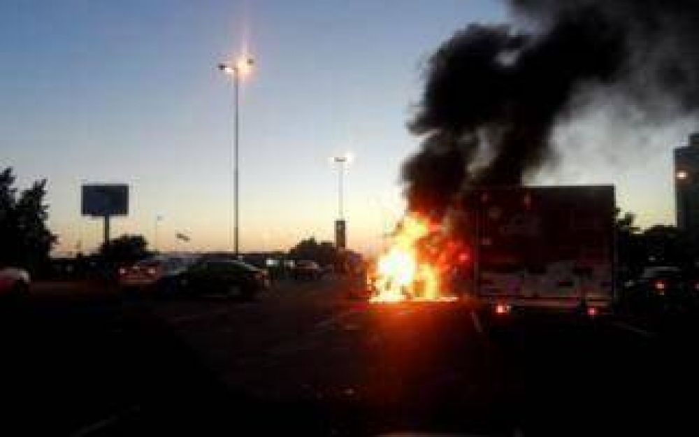 Choque m�ltiple en Panamericana: Un muerto y dos heridos