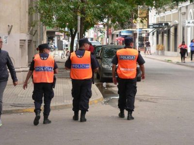 Polic�as del Operativo Sol recorren las calles de la ciudad