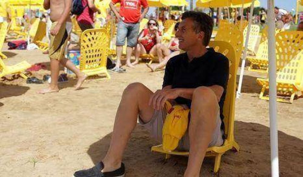 Macri descans� en las playas porte�as