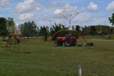 El intendente recorri� el parque municipal