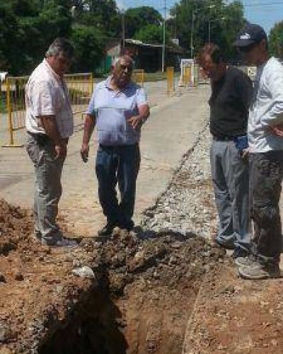Selva y Den�pole supervisaron la obra de avenida 29 y 40