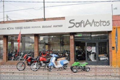 Fuerte ca�da de la venta de autos y motos en Jun�n