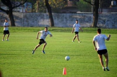 San Mart�n: Bossio acord� su continuidad