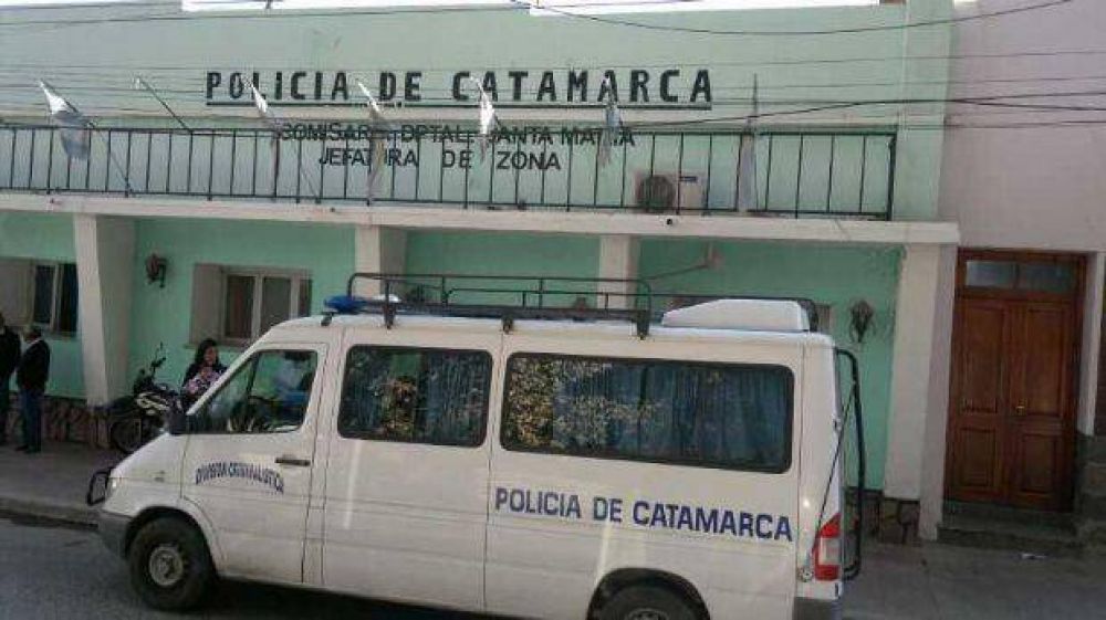 Automovilista choc� contra un �rbol y muri� en Cha�ar Punco
