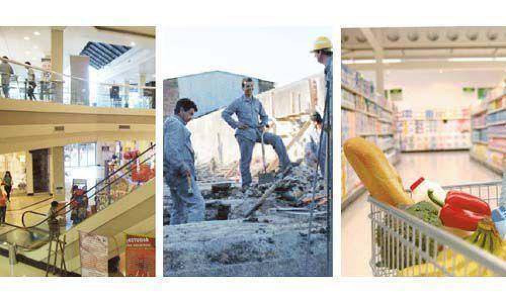 Con la mano en el bolsillo y los ojos en las urnas