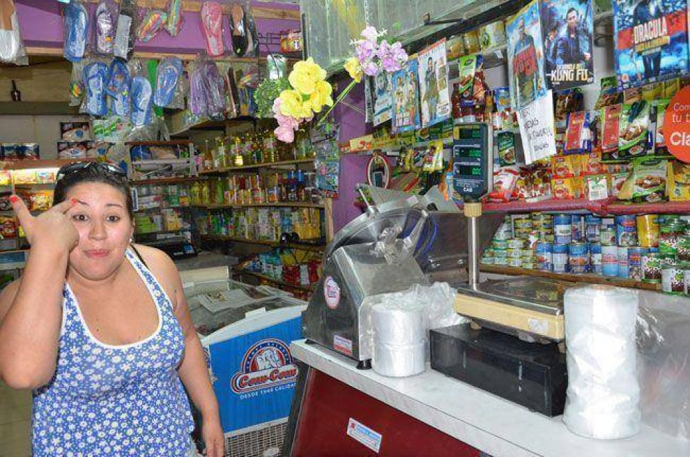 Violento asalto a una despensa en el Fonavi 42