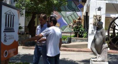 Municipio se�aliz� los centros tur�sticos y culturales en Resistencia