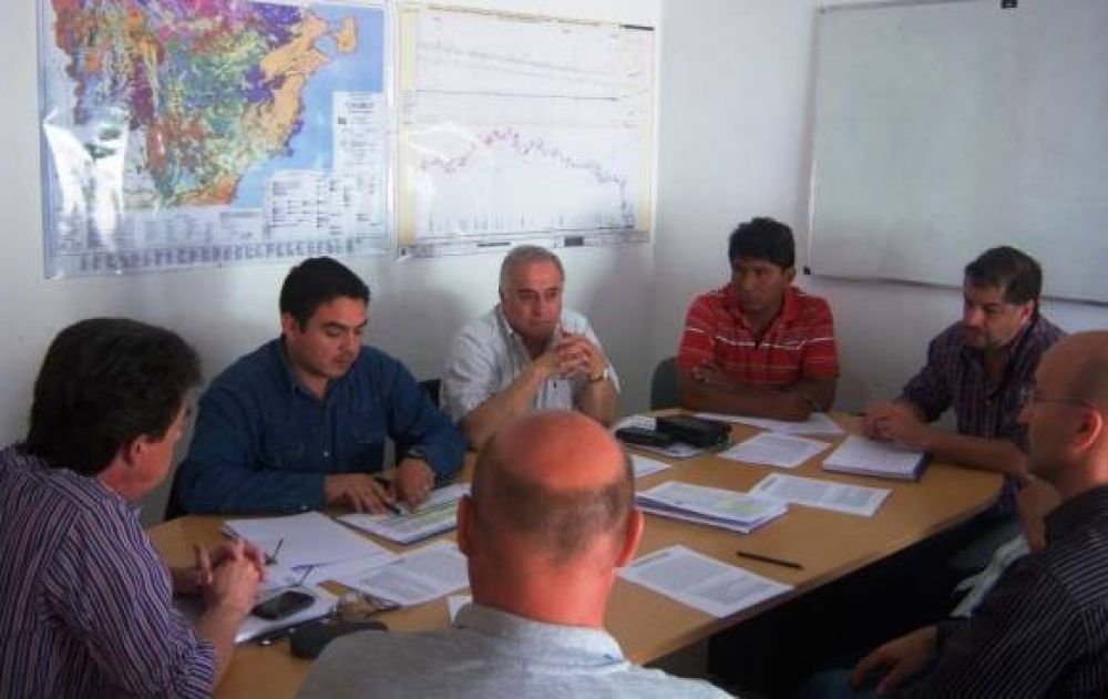 La obra del pluvial Mosconi en Comodoro Rivadavia prev� su conclusi�n para fines de este a�o