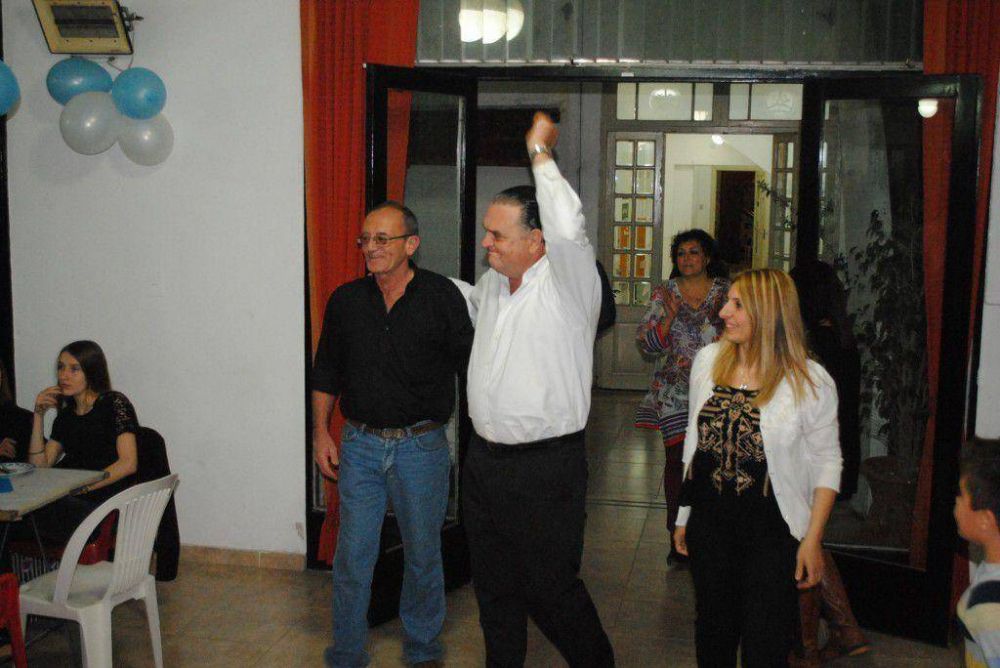 Seg�n Carossi el canon a los distribuidores es para defender a los comerciantes