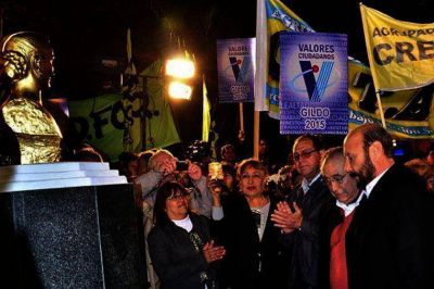 Hay 45.000 afiliados menos a partidos pol�ticos que en 1999