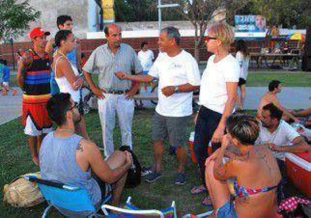 Pechi Quiroga busca votos en el norte neuquino 