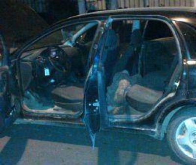 Espectacular acci�n policial detiene a banda de ladrones  