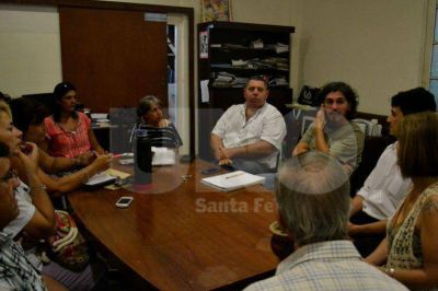 Proyectan colocar alarmas en los centros de salud de la ciudad para reforzar la vigilancia