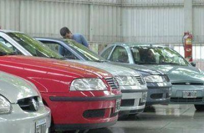 S�lo en Santa Cruz repunt� la venta de autom�viles usados durante 2014