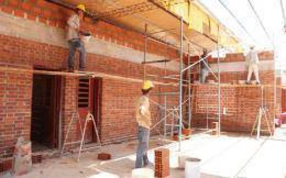 Avanza el plan de obra de refacci�n y ampliaci�n de escuelas misioneras