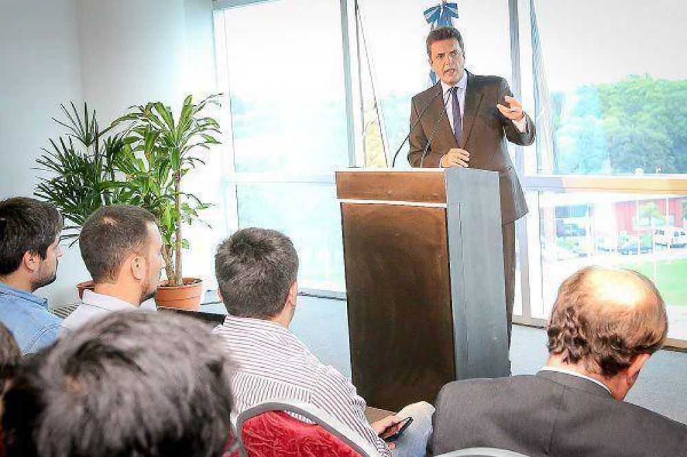 Massa: �Estamos en uno de los d�as m�s tristes de nuestra democracia�